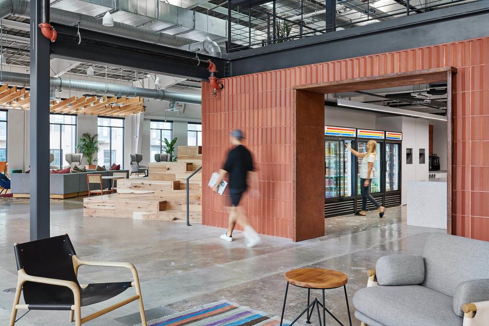 ݷ ͳEastside Tech Hub